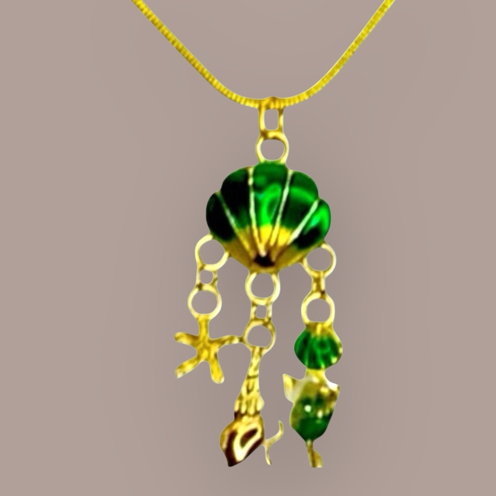 Shell Gold and Green charm Necklace with Dainty Emerald & Gold Accents